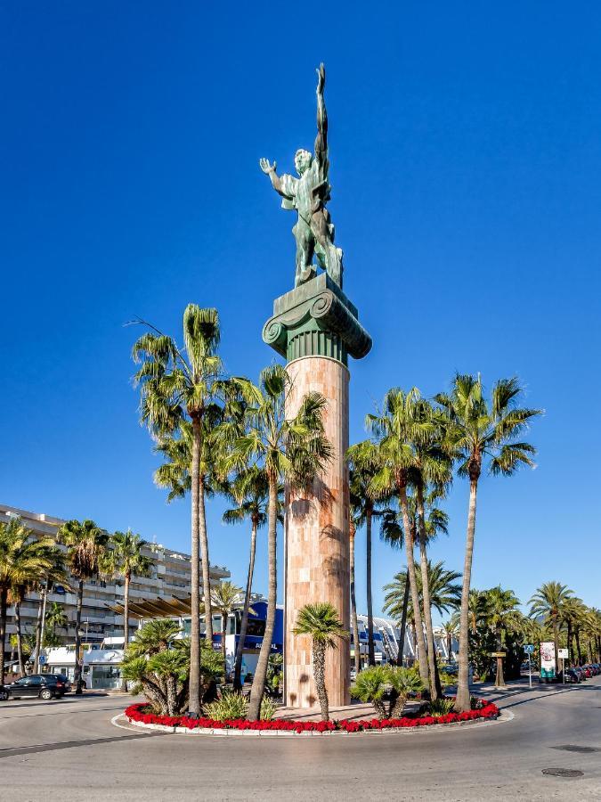 Luxury Holiday In Puerto Banus Marina With Sea Views Appartamento