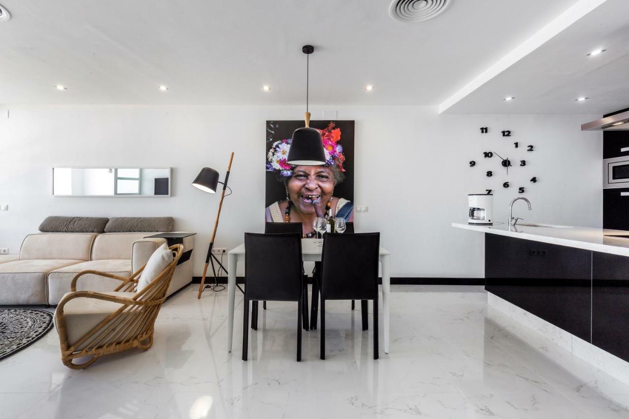 Luxury Holiday In Puerto Banus Marina With Sea Views Marbella